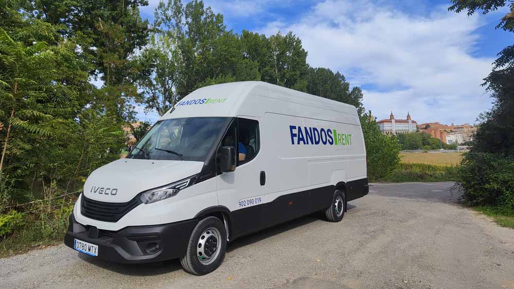 Medidas IVECO Daily FANDOS Rent Alquiler de furgonetas